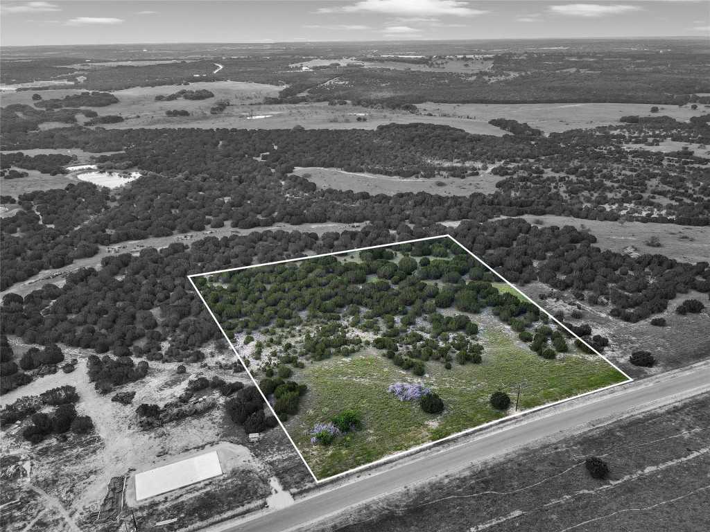 photo 2: LOT 17 Rolling Hills Drive, Lampasas TX 76550