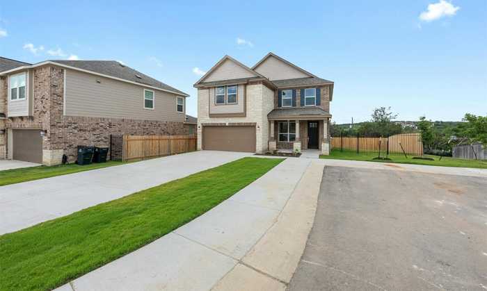 photo 2: 7809 Calamain Drive, Austin TX 78736