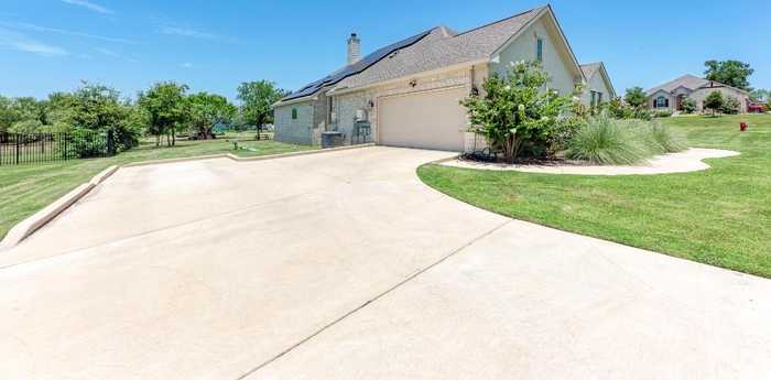 photo 39: 104 Black Talon Lane, Cedar Creek TX 78612