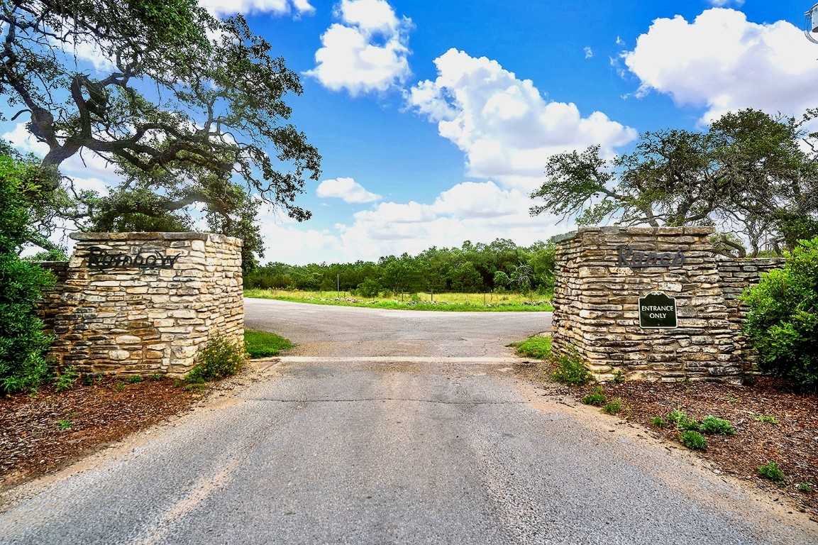 photo 2: 1650 S Rainbow Ranch Road, Wimberley TX 78676