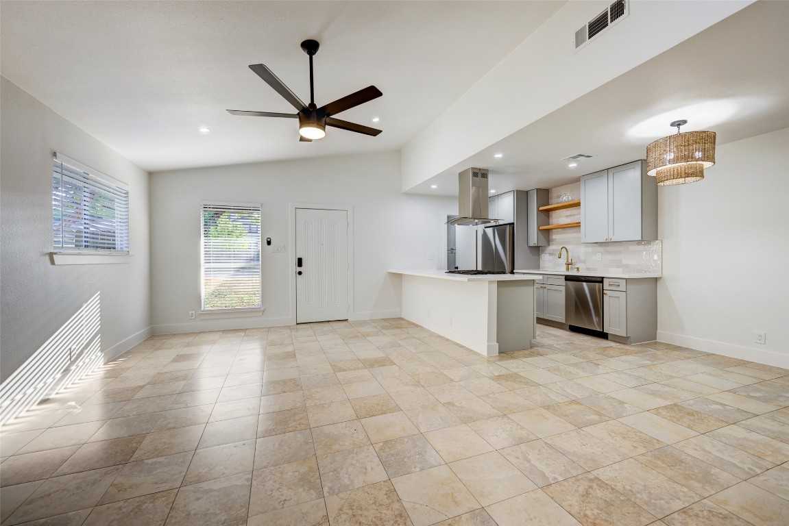 photo 3: 11411 PTARMIGAN Drive, Austin TX 78758