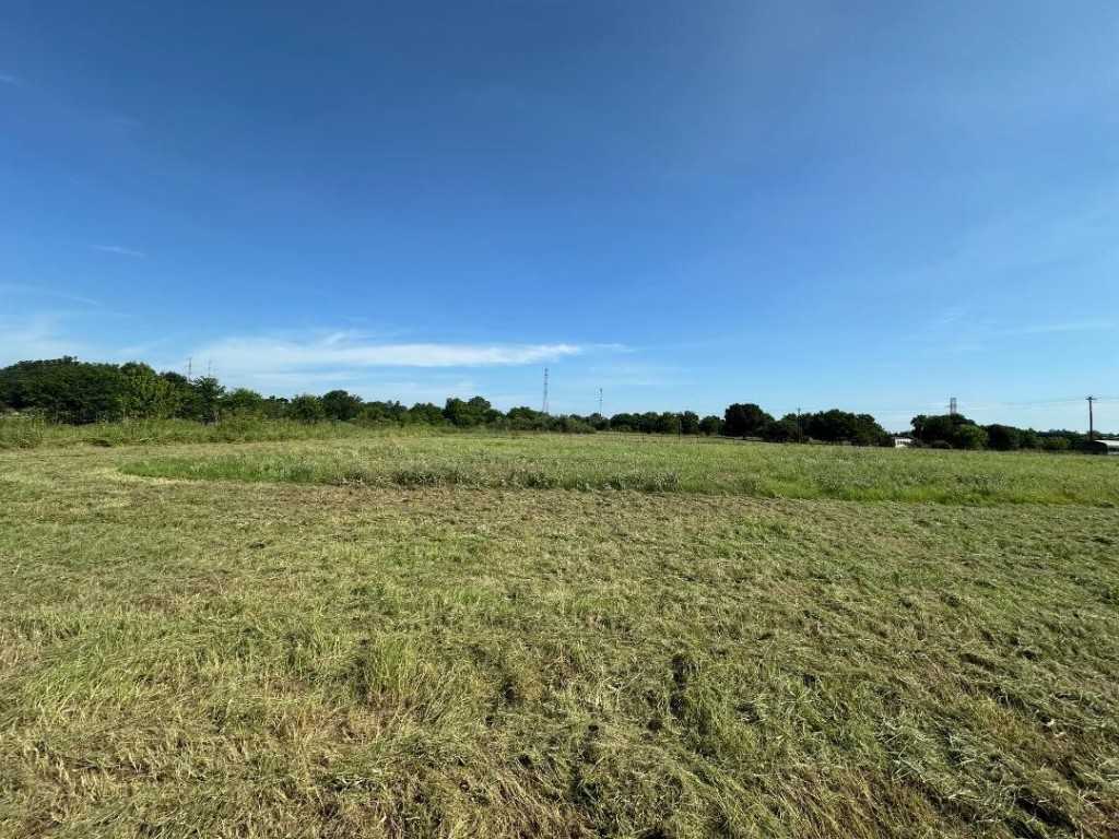 photo 1: Tbd Live Oak, Lexington TX 78947