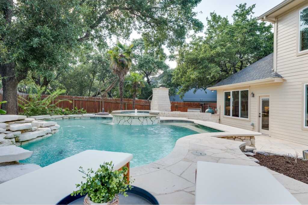 photo 3: 1724 Camp Craft Road, Austin TX 78746