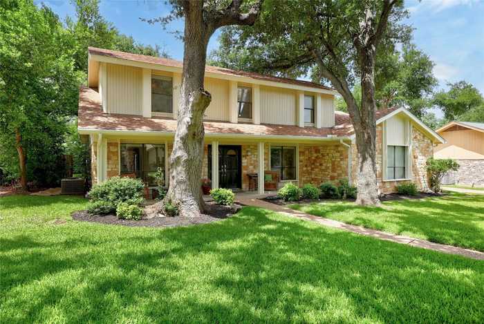 photo 2: 9704 Bordeaux Lane, Austin TX 78750