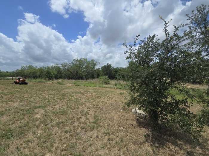 photo 2: 4059 Barth Road, Lockhart TX 78644