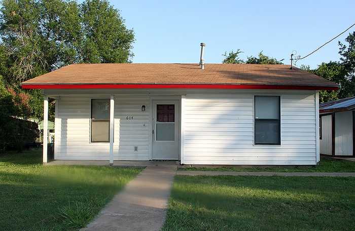 photo 1: 604 Persimmon Street, Lockhart TX 78644