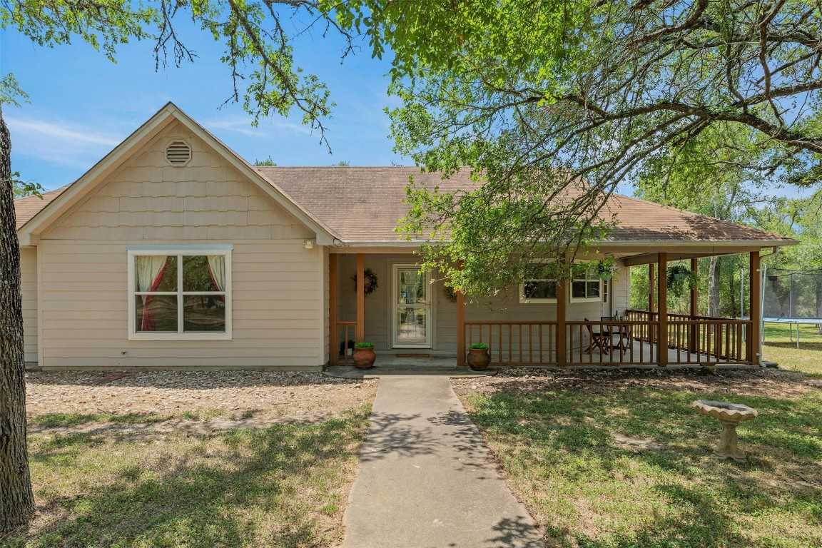 photo 3: 189 Shady Oaks Loop, Cedar Creek TX 78612