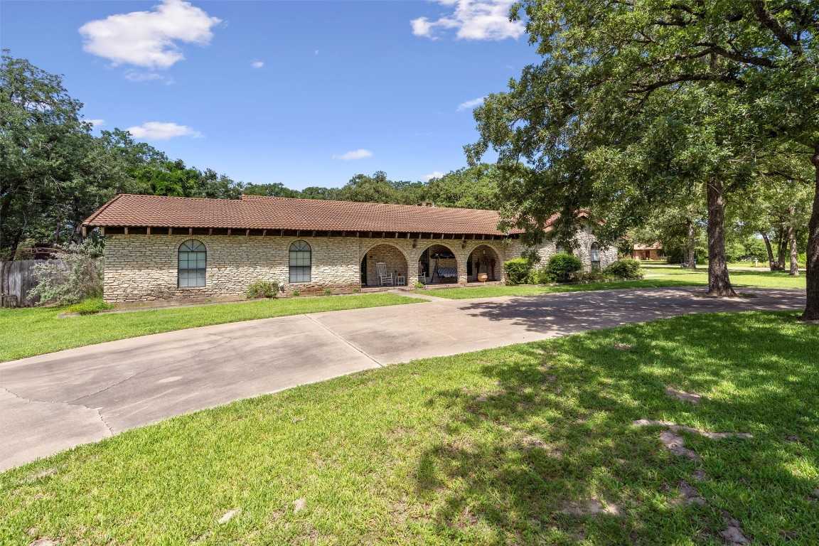 photo 3: 101 Sand Oak, Rockdale TX 76567