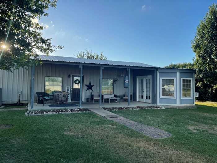 photo 1: 616 S Rockdale Street, Lexington TX 78947