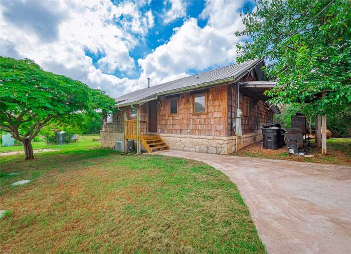 photo 1: 711 County Road 200D, Burnet TX 78611