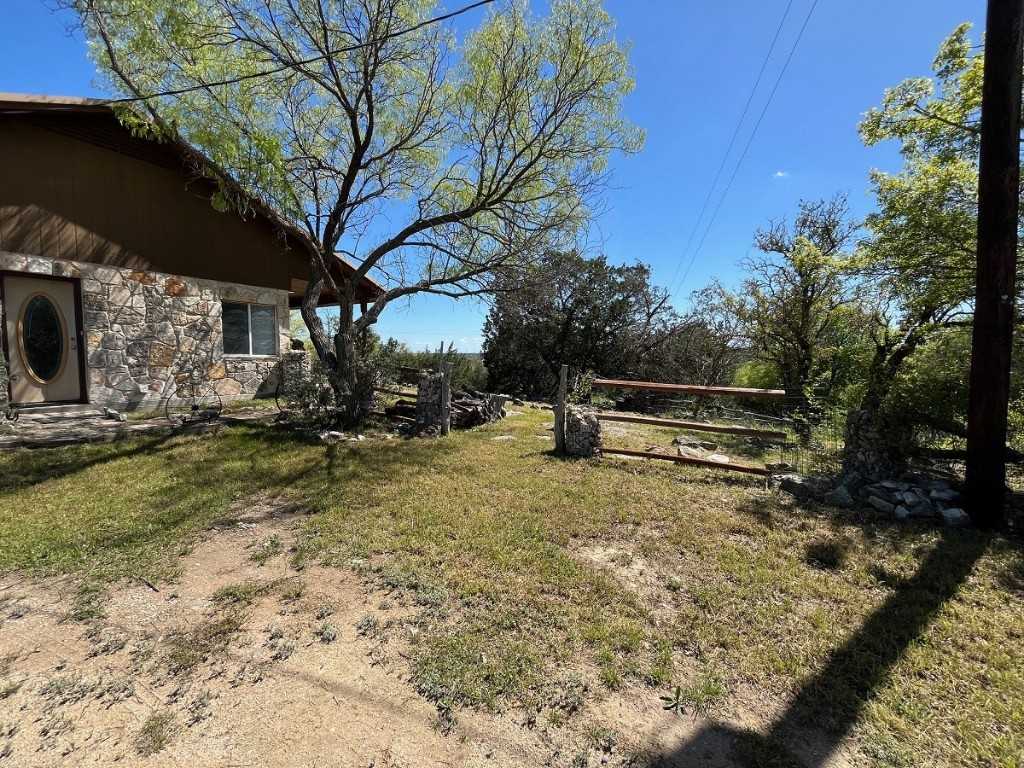 photo 3: 3448 FM 1715 Road, Lampasas TX 76550