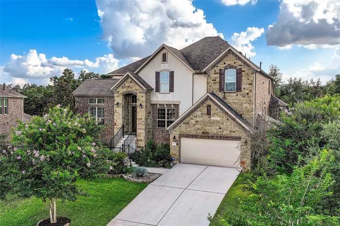 photo 2: 8505 Whispering Trail, Austin TX 78737