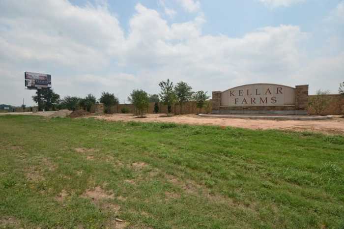 photo 2: Lot 2 Moonlight Drive, Smithville TX 78957