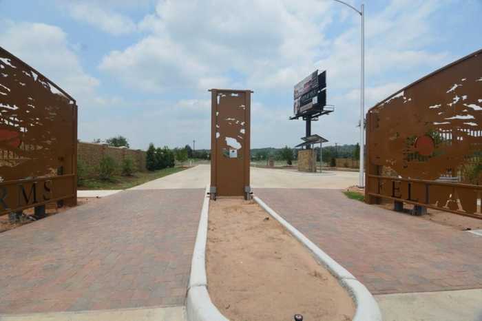 photo 1: Lot 35 Hydrangea Drive, Smithville TX 78957