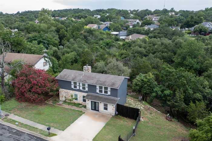 photo 20: 8202 Burnt Circle, Austin TX 78736