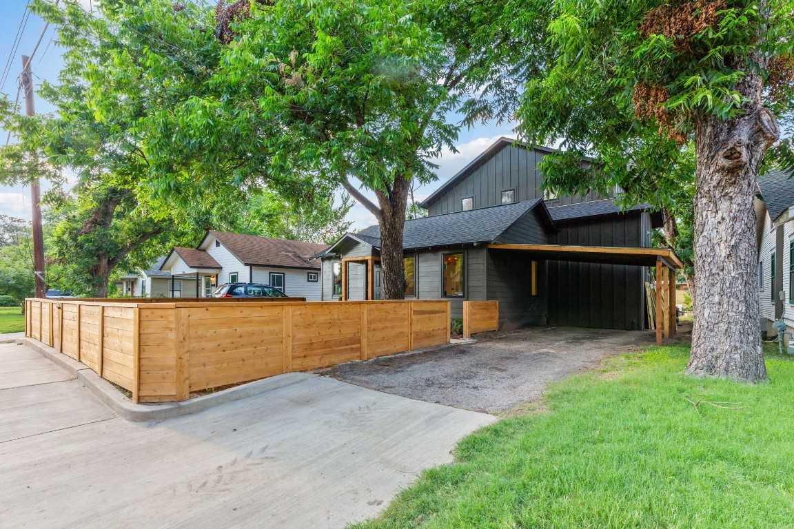 photo 3: 2508 E 2nd Street, Austin TX 78702