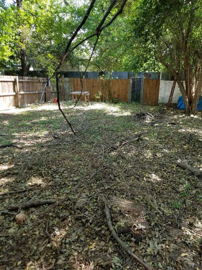 photo 10: 2907 E 5th Street, Austin TX 78702