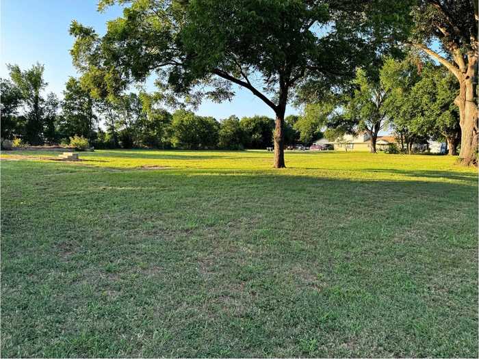 photo 1: 320 Douglass Street Unit 3, Lexington TX 78947