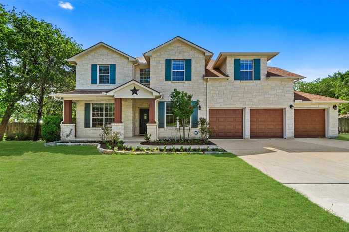 photo 1: 117 Murchison Drive, Cedar Creek TX 78612