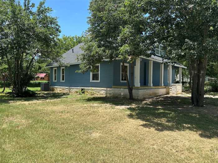 photo 24: 561 S Chambers Street, Giddings TX 78942