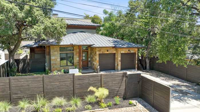 photo 38: 810 Christopher Street, Austin TX 78704