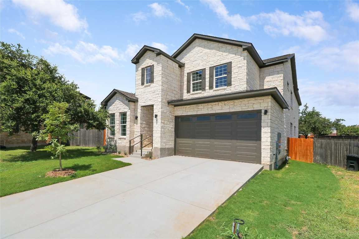 photo 1: 517 Loma Cedro Bend, Leander TX 78641