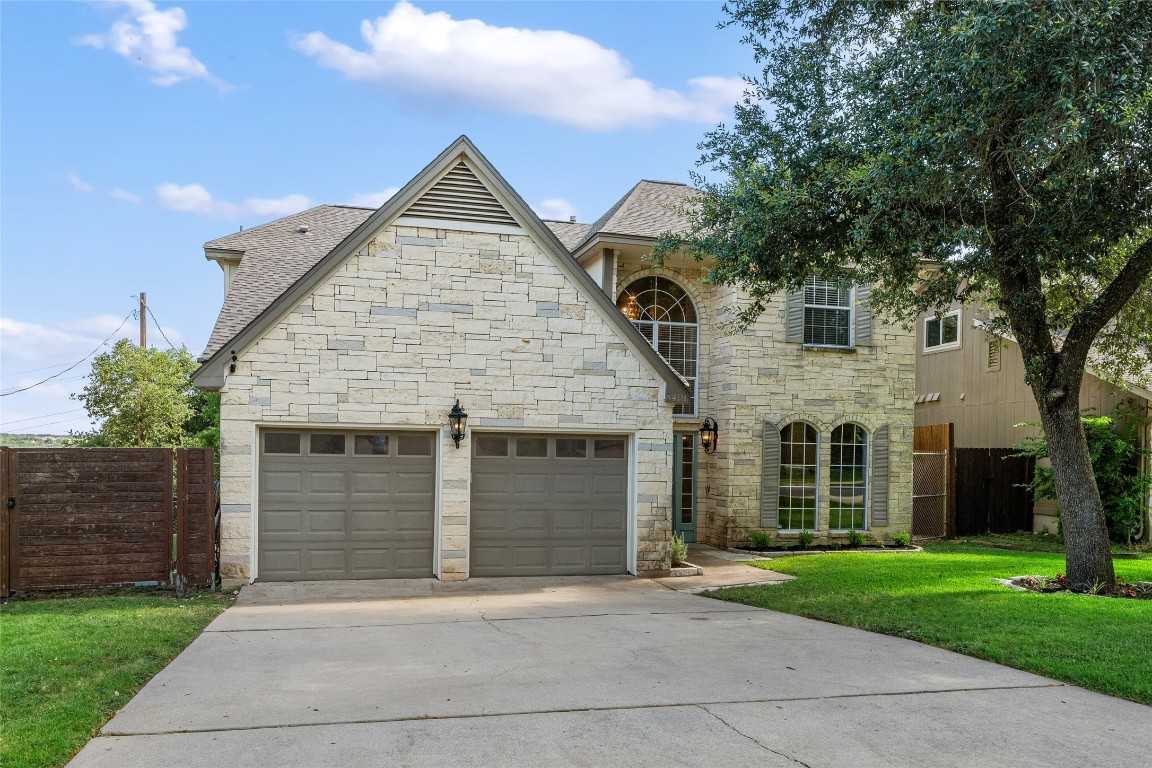 photo 3: 8418 Red Willow Drive, Austin TX 78736