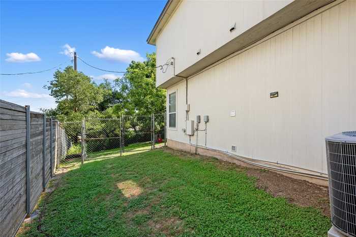 photo 37: 8418 Red Willow Drive, Austin TX 78736