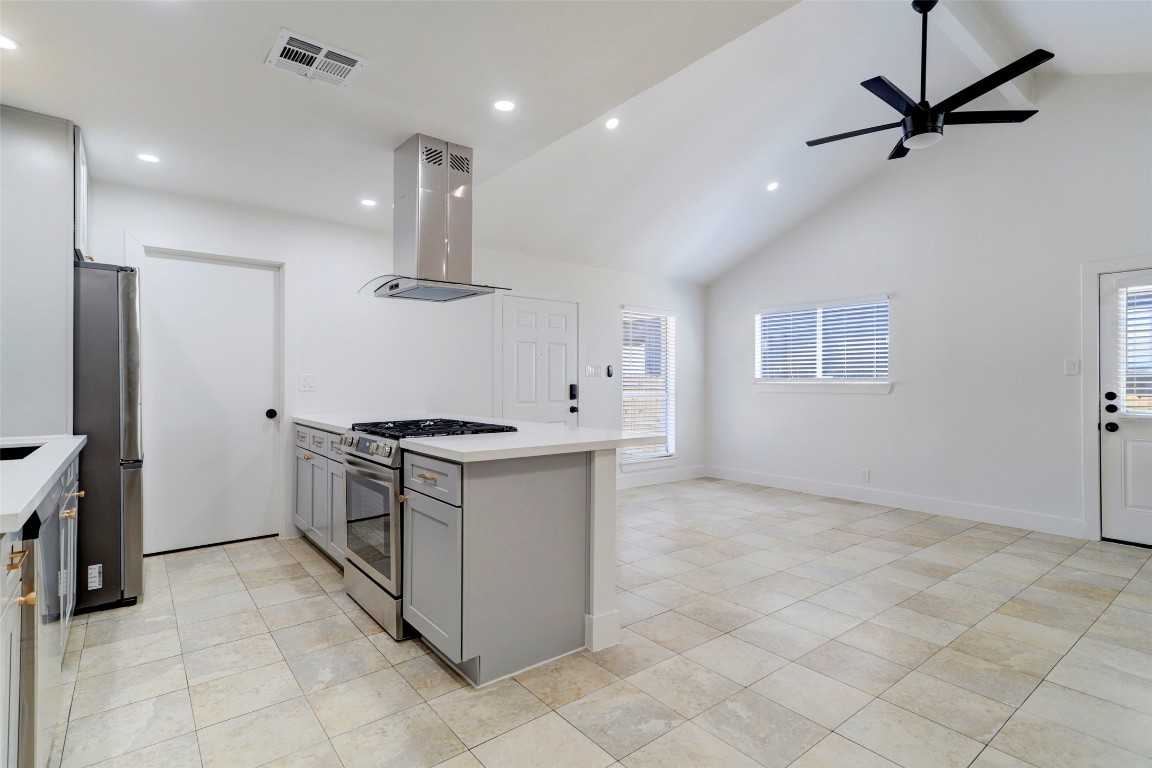 photo 2: 11419 PTARMIGAN Drive, Austin TX 78758