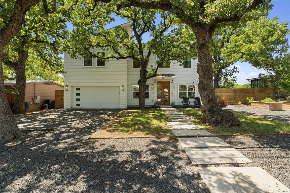 photo 1: 804 Newman Drive, Austin TX 78703