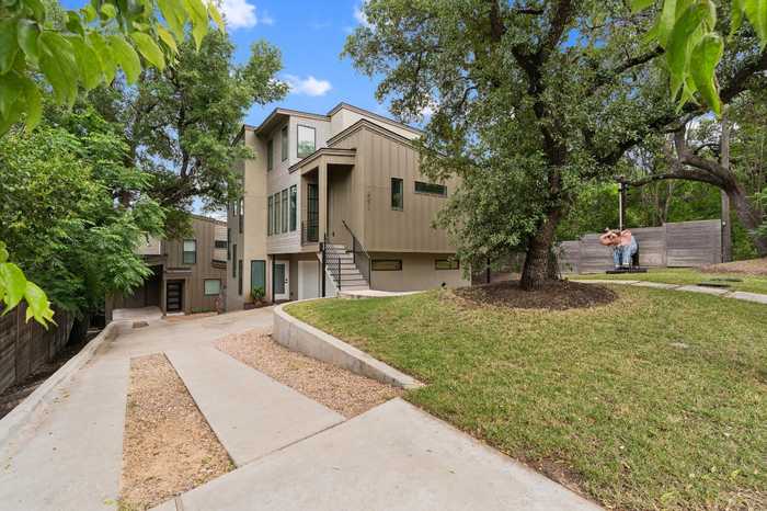 photo 1: 2901 Oak Crest Avenue Unit 1, Austin TX 78704