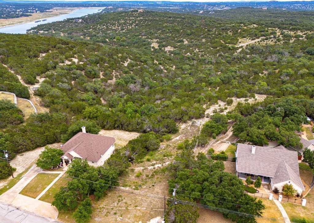 photo 2: 101 Ronay Drive S, Spicewood TX 78669