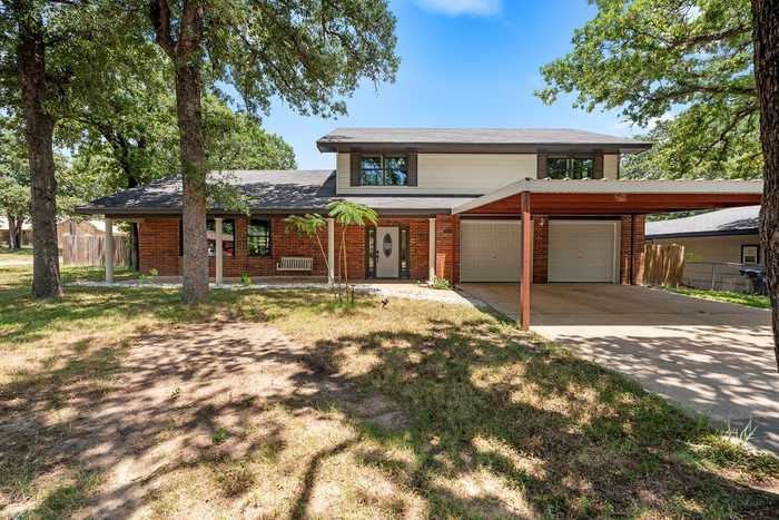 photo 1: 506 Calhoun Drive, Rockdale TX 76567