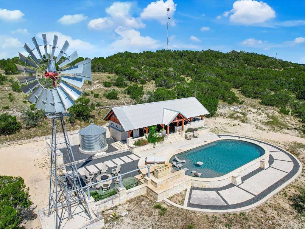 photo 2: 453 LONE MAN MOUNTAIN Road, Wimberley TX 78676