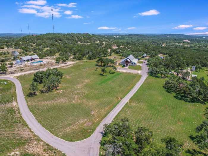 photo 2: 453 LONE MAN MOUNTAIN Road, Wimberley TX 78676