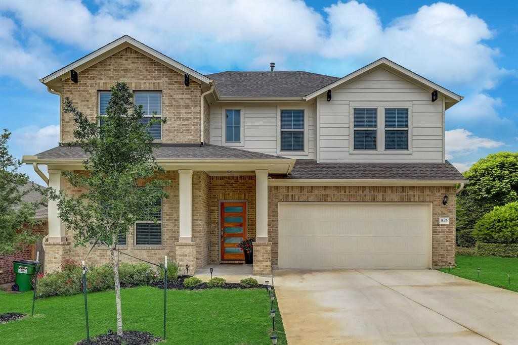 photo 1: 517 Elm Green Street, Hutto TX 78634