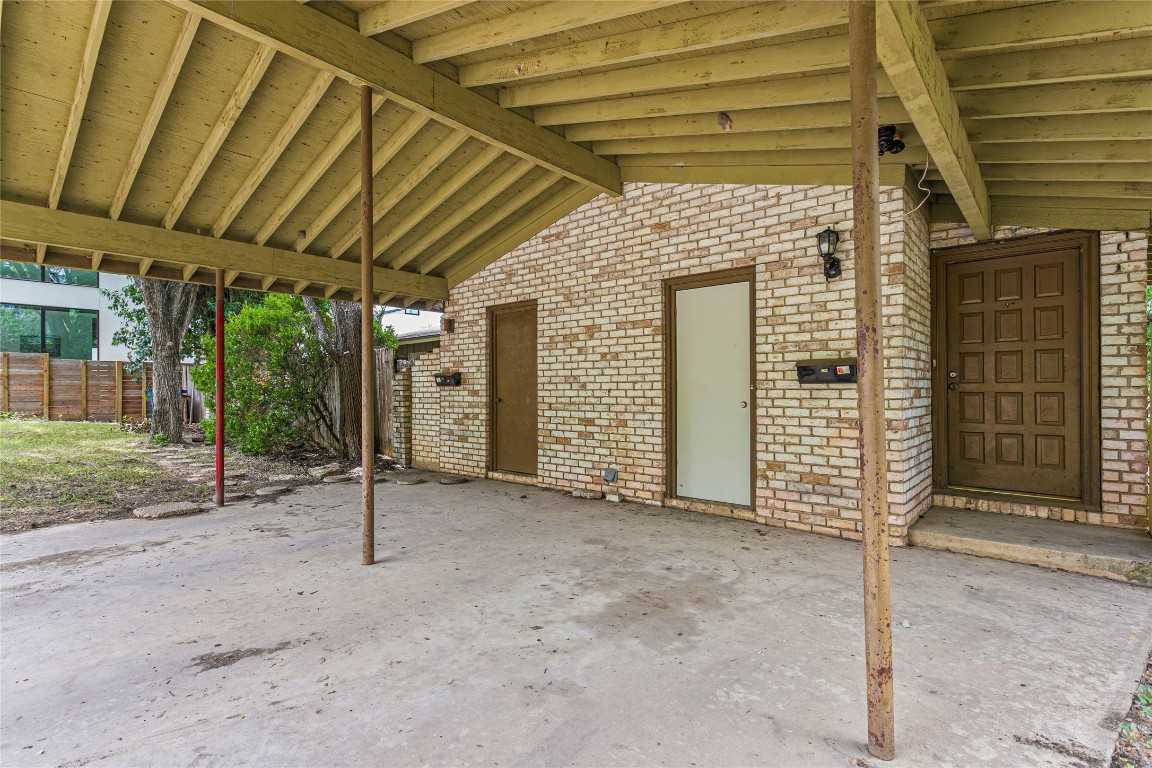 photo 2: 1902 Westridge Drive, Austin TX 78704