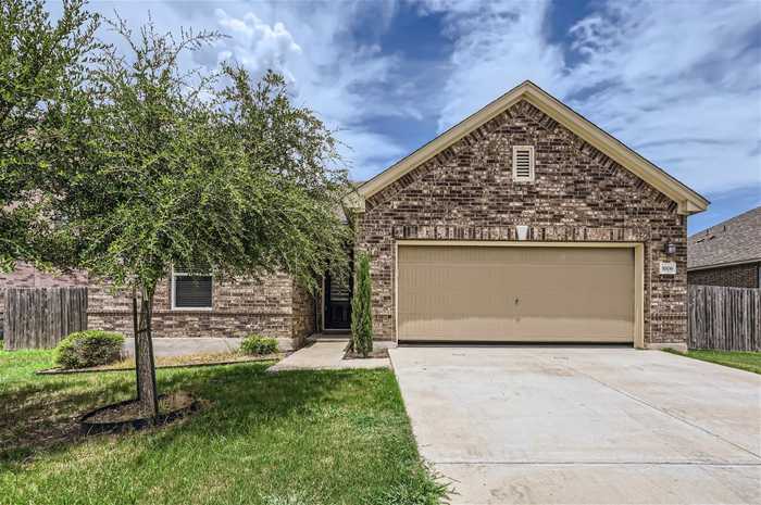 photo 1: 1006 Grand Teton Trail, Taylor TX 76574