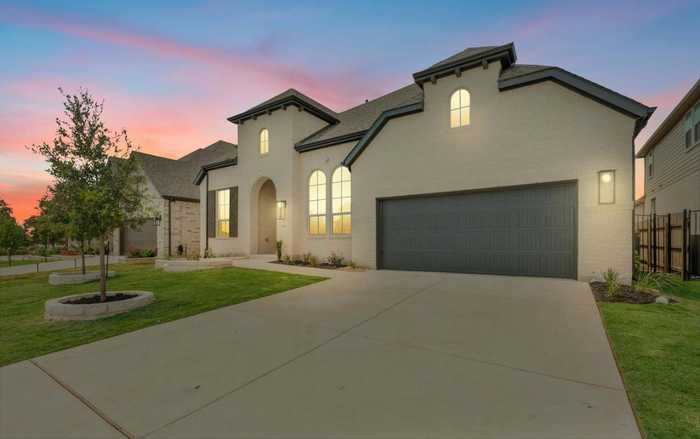 photo 1: 556 Great Lawn Bend, Liberty Hill TX 78642