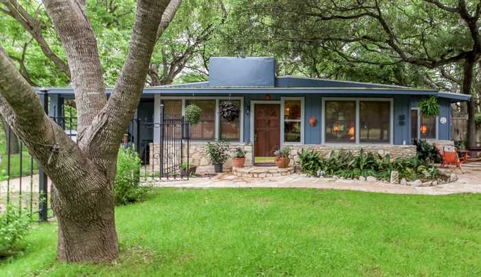 photo 2: 201 Blue Hole Lane Lane, Wimberley TX 78676