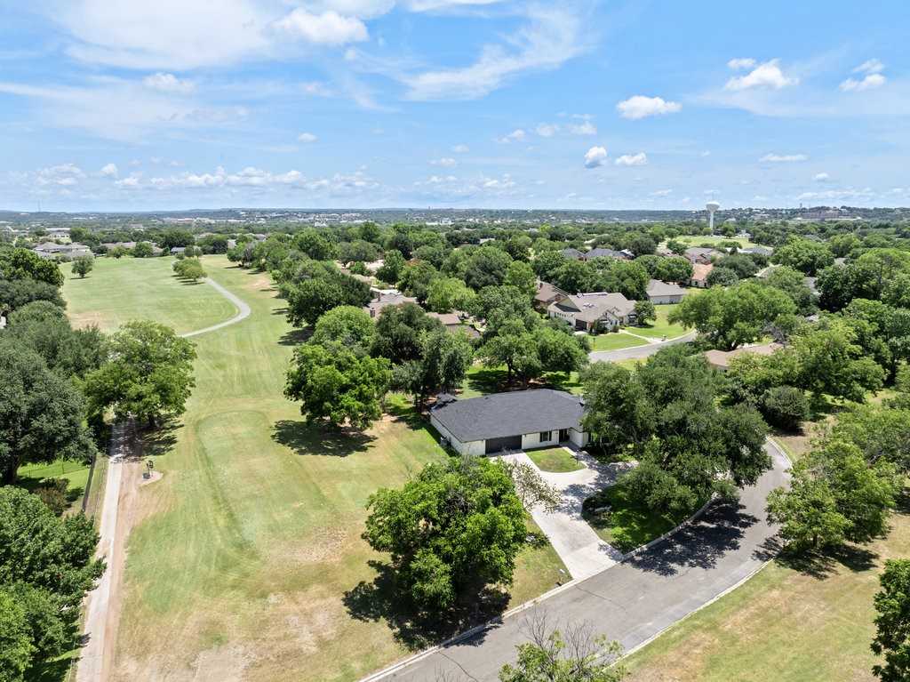 photo 2: 254 Carnoustie Street, Marble Falls TX 78654