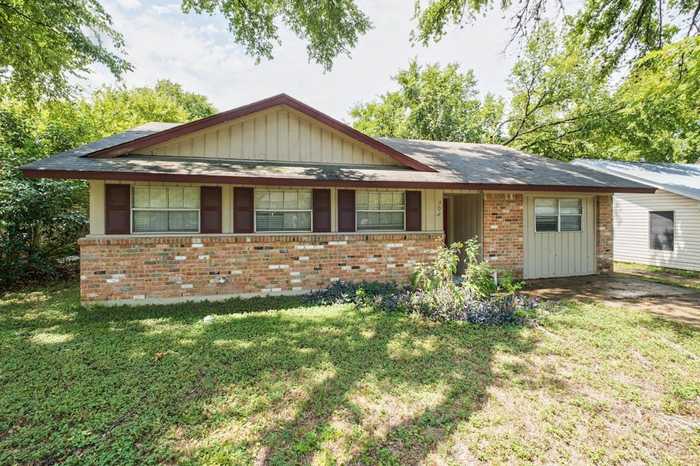 photo 1: 303 Sheffield Drive, Austin TX 78745