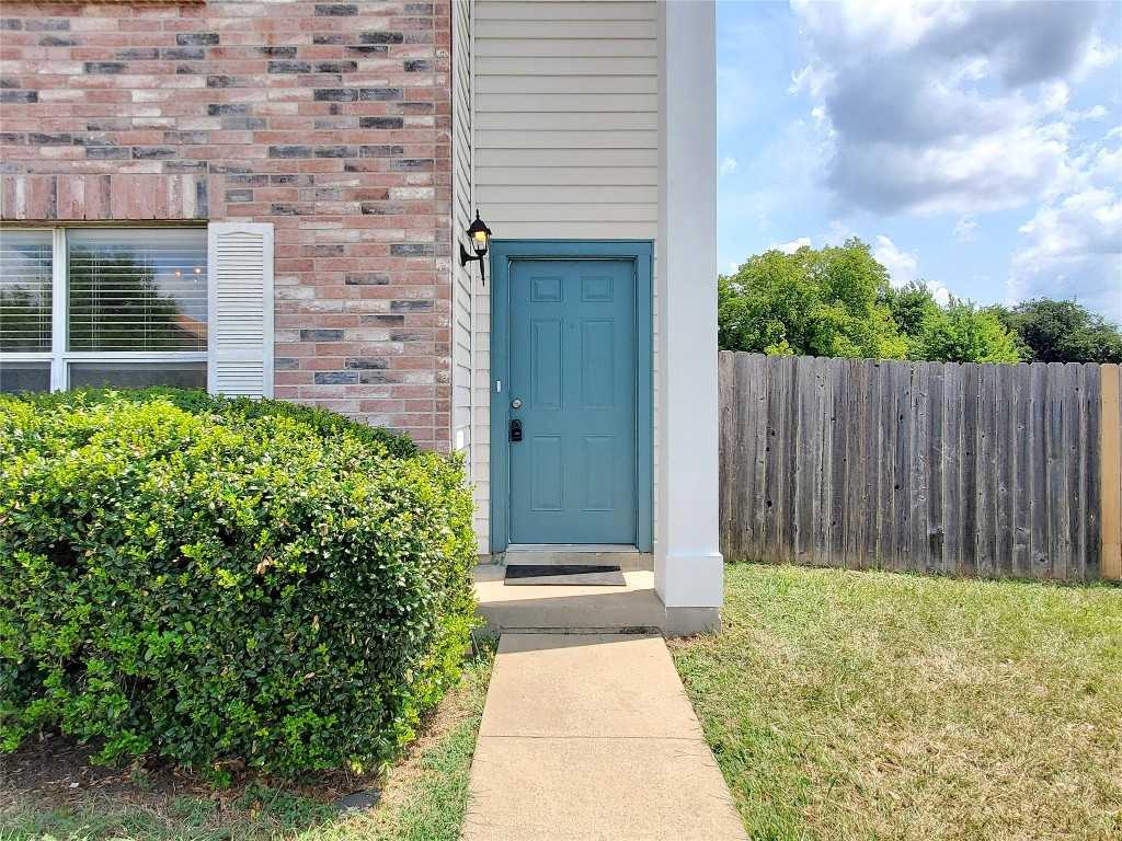 photo 3: 2901 Donnell Drive, Round Rock TX 78664