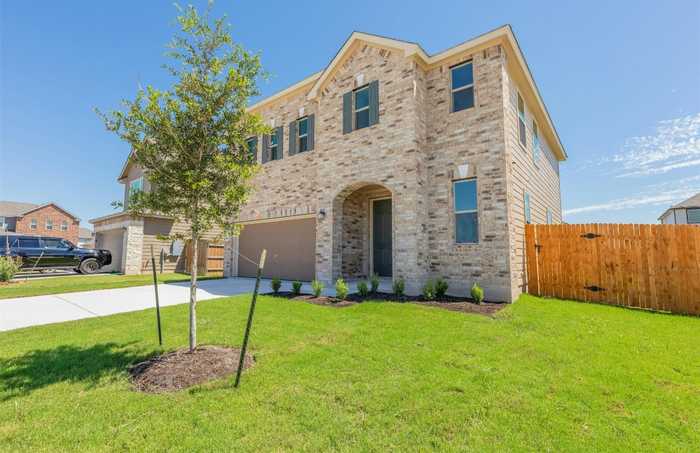 photo 2: 14409 Nesting Grounds Court, Elgin TX 78621