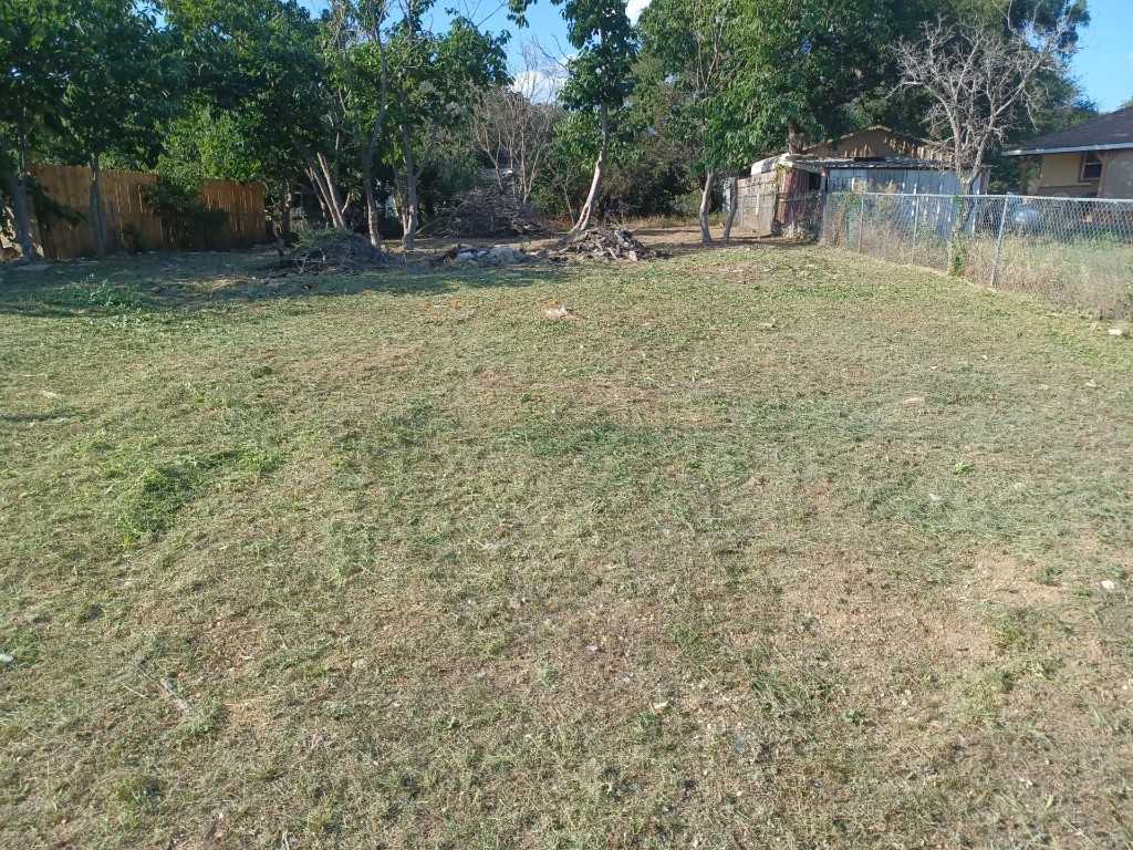 photo 1: 1405 Kingshigh Drive, Granite Shoals TX 78654