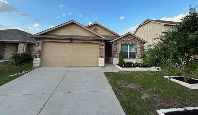 photo 2: 11736 Carbrook Road, Manor TX 78653