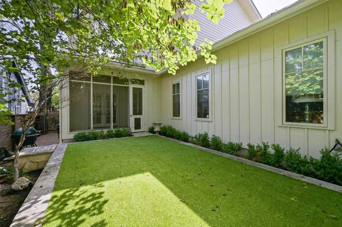 photo 29: 1617 Mohle Drive, Austin TX 78703