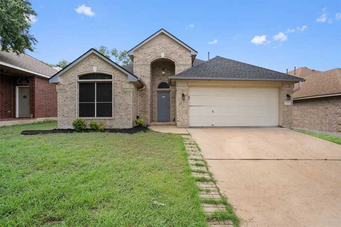 photo 2: 3213 Winding Way, Round Rock TX 78664