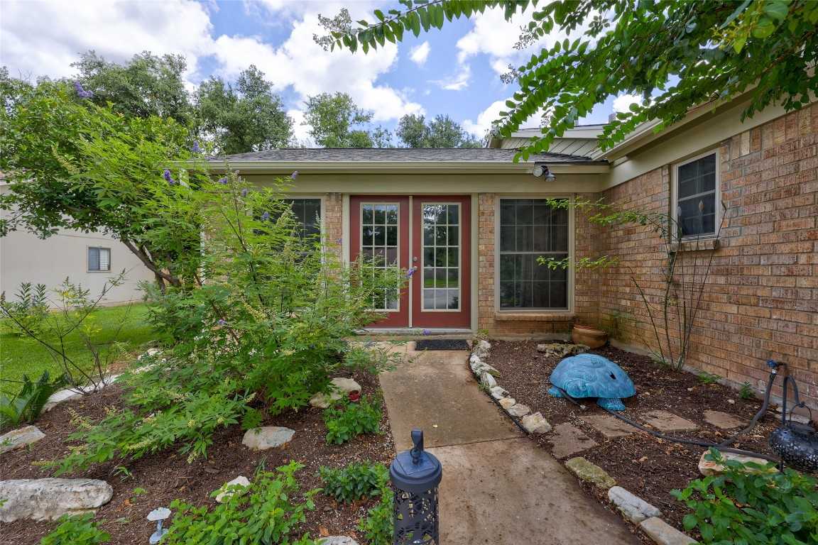 photo 3: 1600 E Messick Loop, Round Rock TX 78681