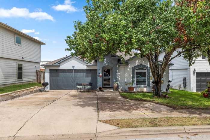 photo 2: 1642 Diana Drive, Round Rock TX 78664